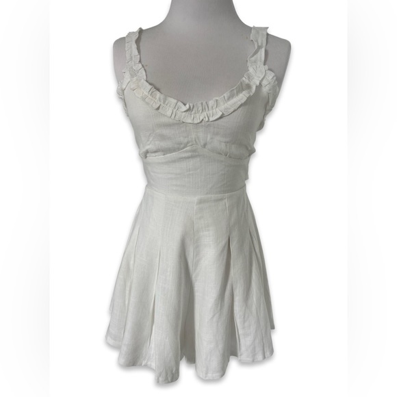 Linen Blend Tie Back Romper - Picture 1 of 3